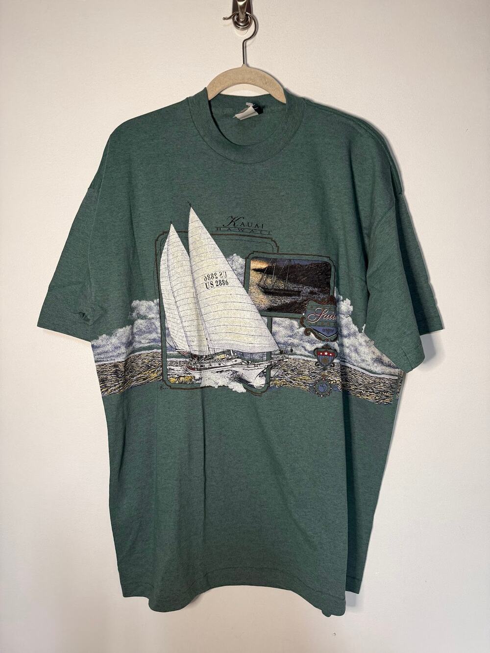 NWT Vintage Kauai Hawaii Sailing Graphic T-shirt AOP Single Stitch XL NOS 1993
